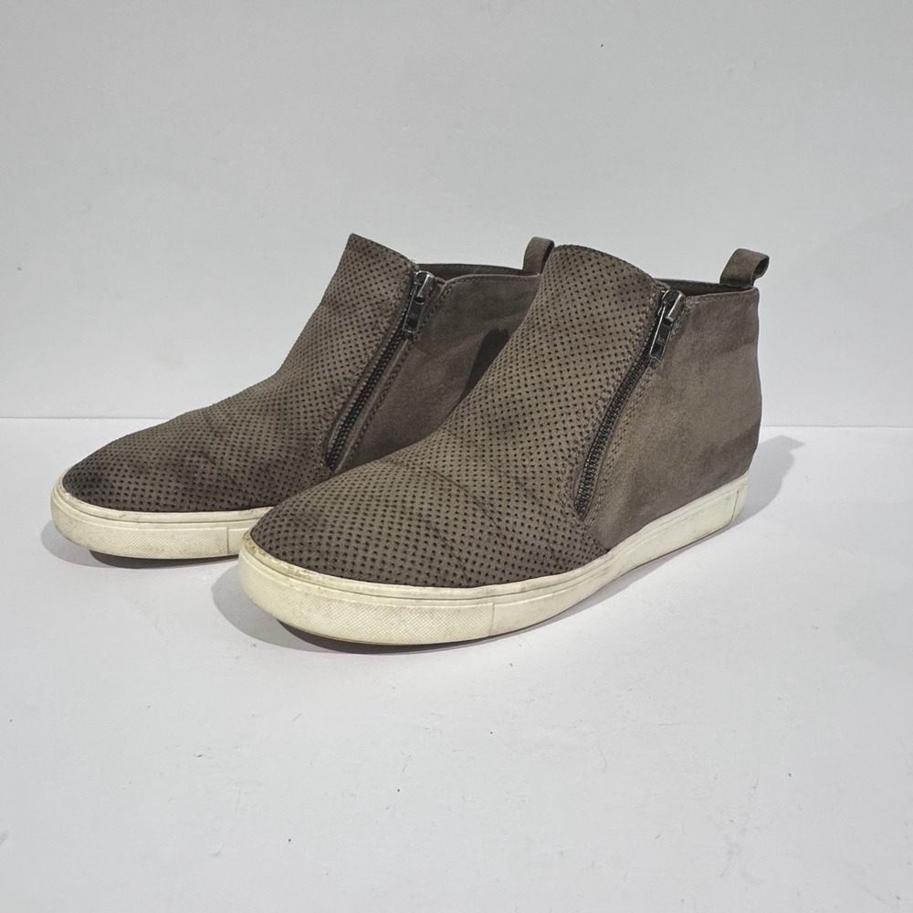 Time And Tru Memory Foam Grey Suede Ankle Boots Side Zipper‎ Women's Size 8 GUC